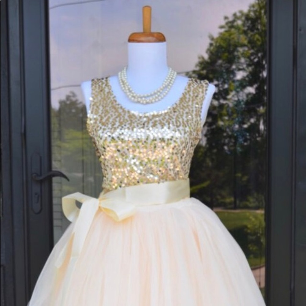 Gold Sequins Tank top shirt stretch